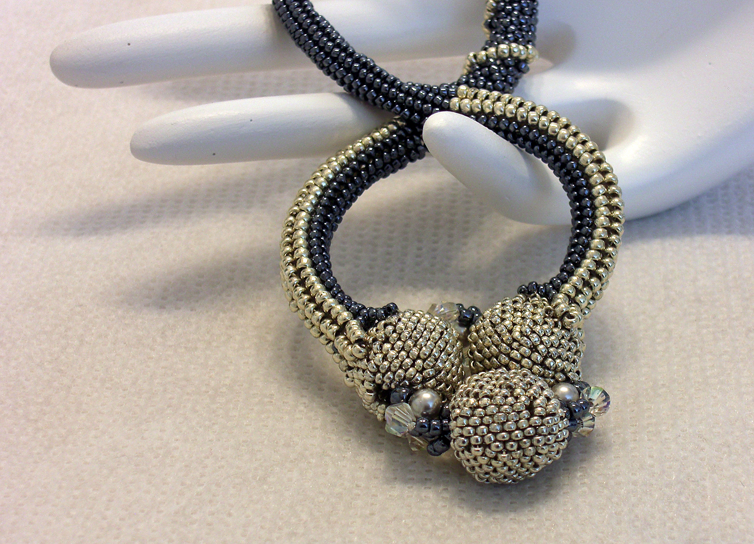 Amazin Hollow Beads